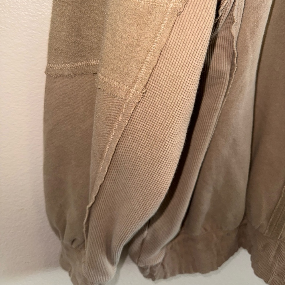 Free People NWOT We the Free Beige Lou Moto‎ Jacket size Large Oversized Fit - Picture 10 of 11